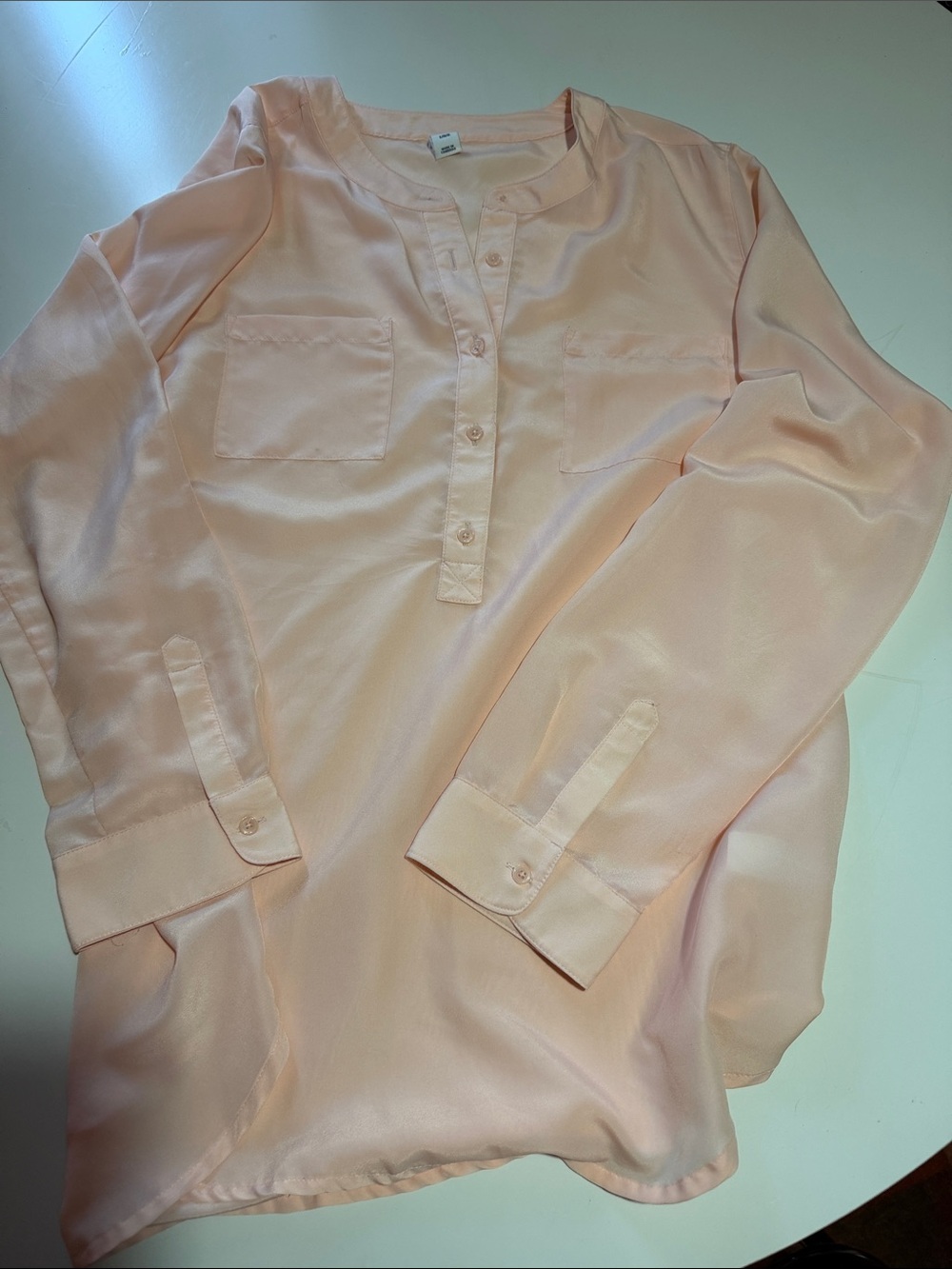 Old Navy Pale Peach Button-Front Blouse